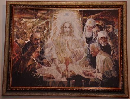 Життя Івана Павла ІІ у картинах і речах представили в Києві